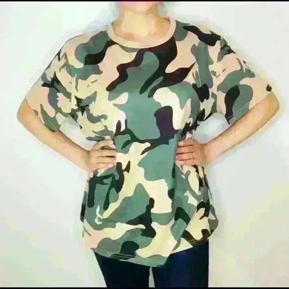 🍁4/$15🍁 Bloom Jelly Military top - Picture 2 of 2
